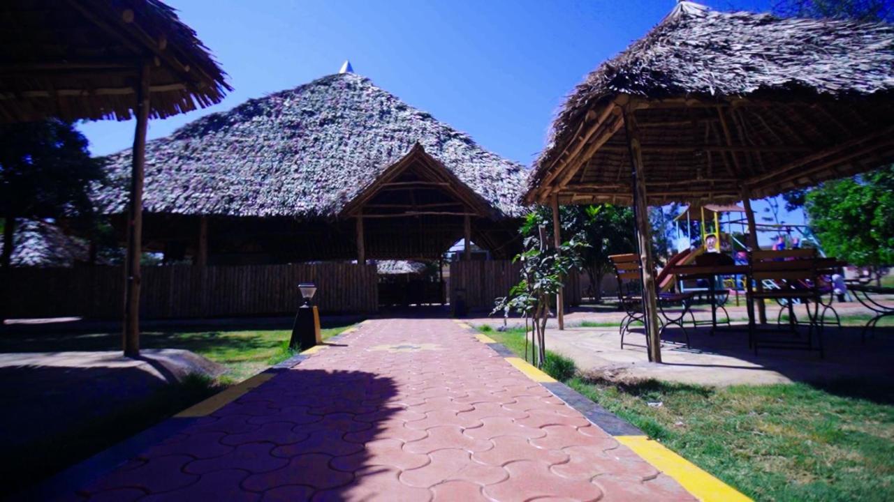 Amboseli Gateway Hotel Kimana Екстер'єр фото